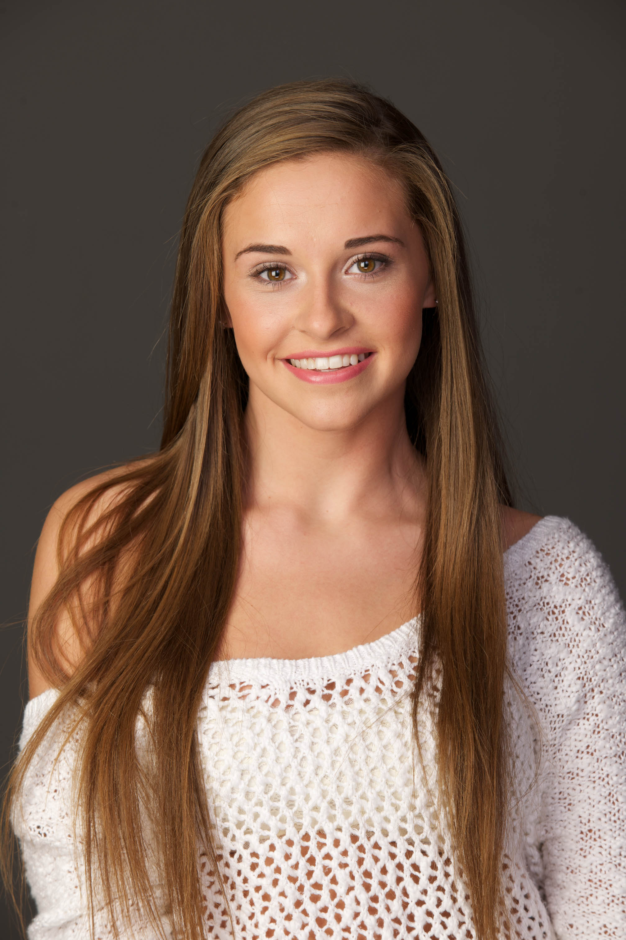 0030PaigeStraightHair9413 – Version 2