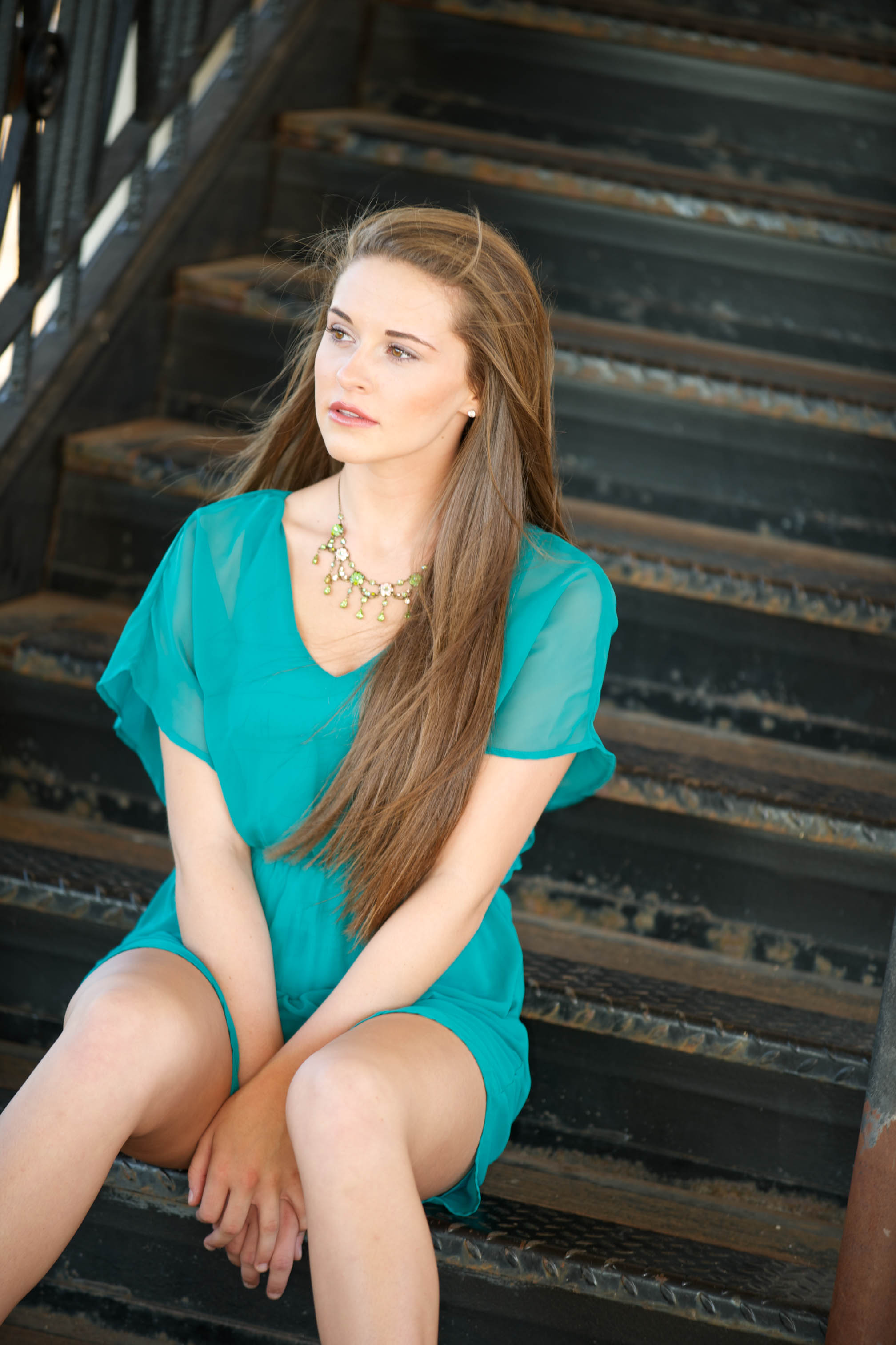 0316PaigeStraightHair9413 – Version 2